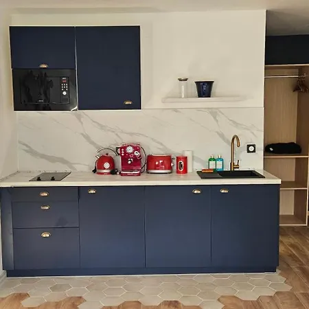 Escapade Parisienne - Paris Orly